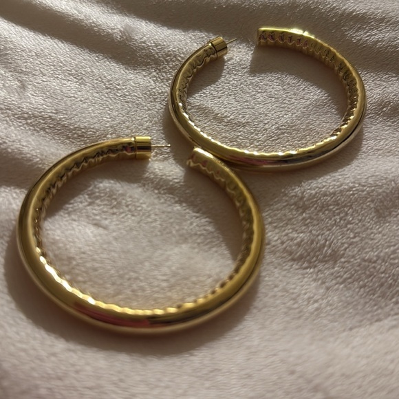 Jennifer Fisher Jennifer Hoops - Gold - Picture 2 of 3